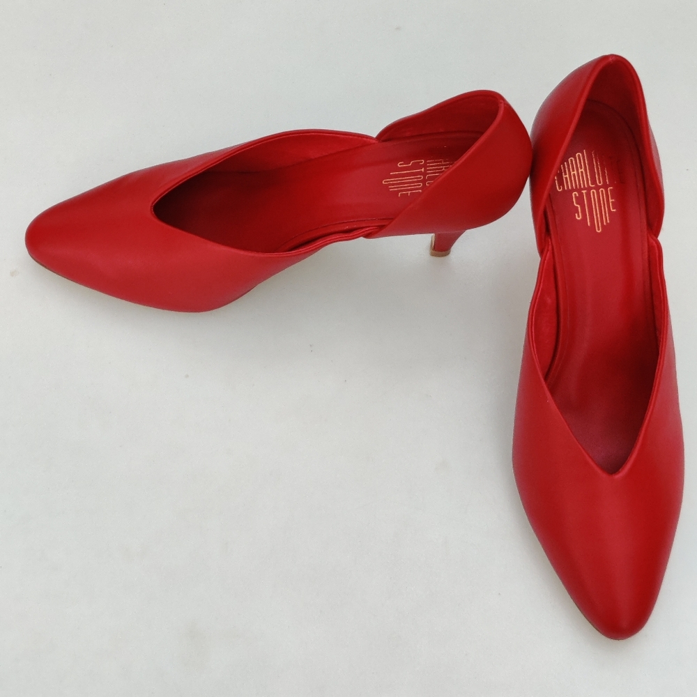 Charlotte Stone Moe red pumps, size 10
